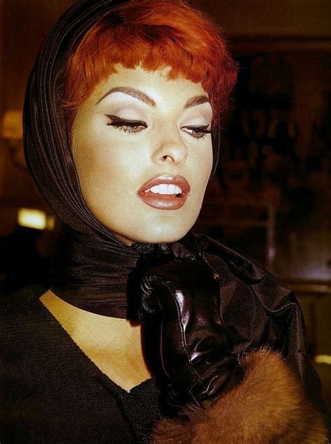 linda evangelista dior